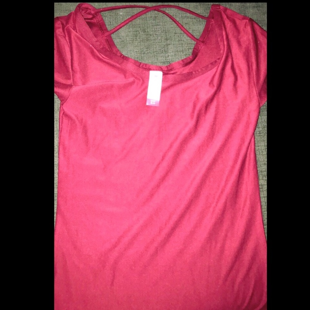 S Red shirt